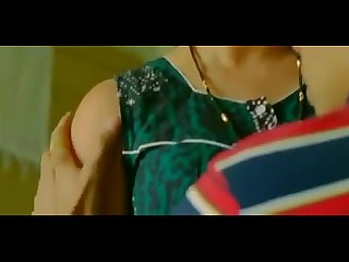 Sai Tamhankar hot scene in Hunterr 2015